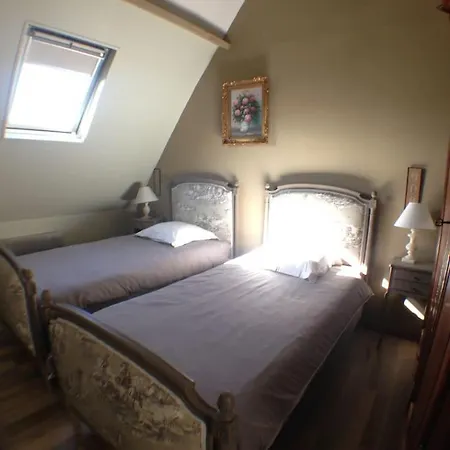 Le Relais Des Pres - Gite De Grande Capacite Maisnieres Exterior foto