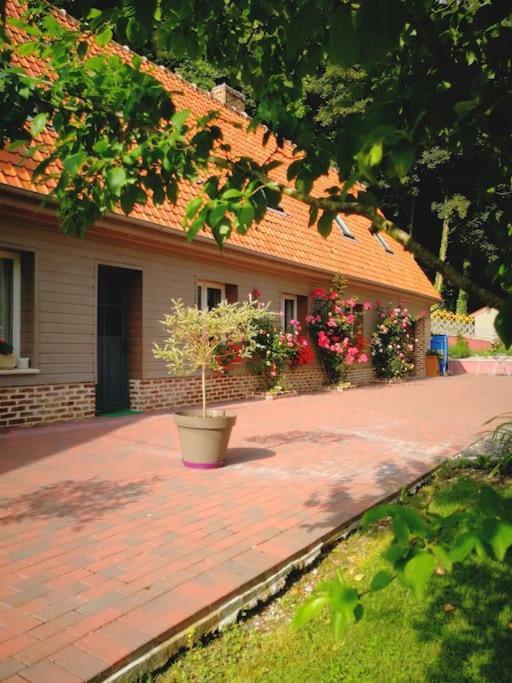 Le Relais Des Pres - De Grande Capacite Ferienhaus Maisnieres